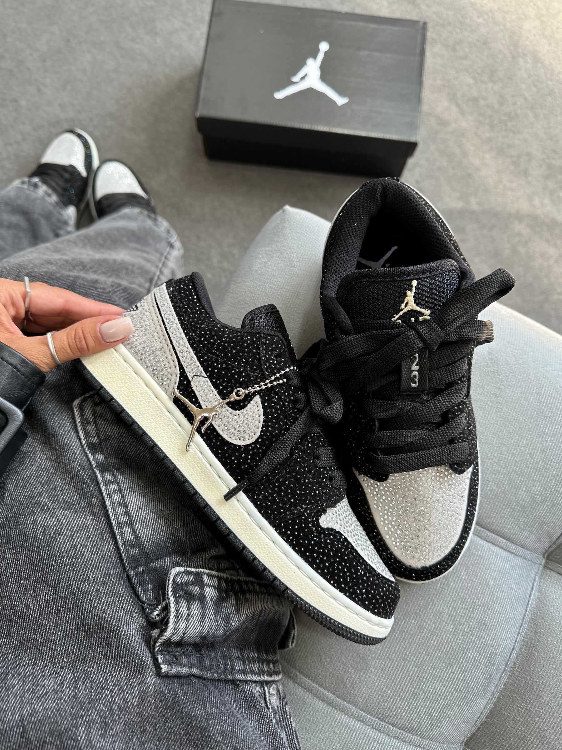 Tênis Air J - Black Brilho