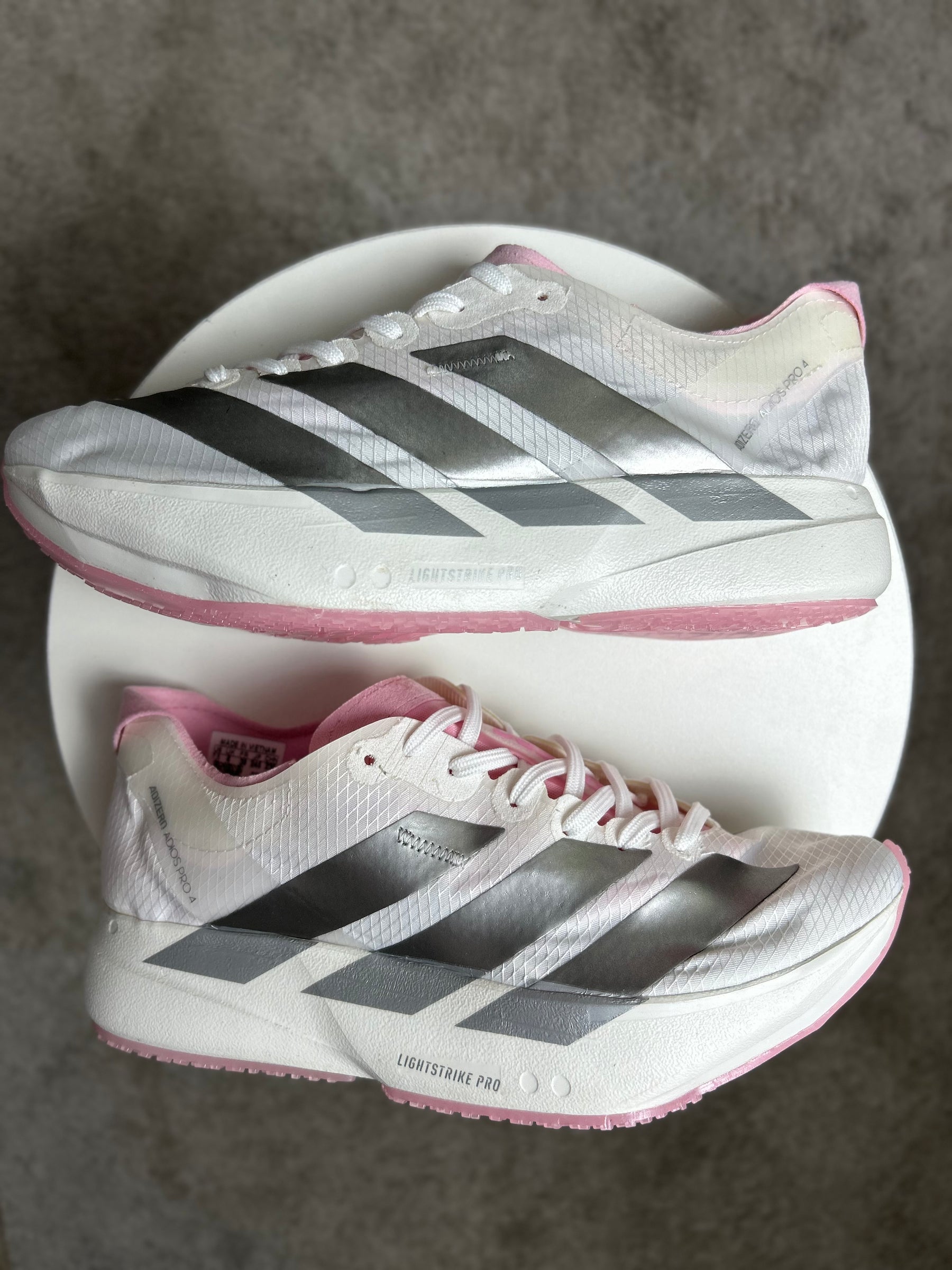 Tênis Adizero Pro4 - Branco/Prata/Rosa