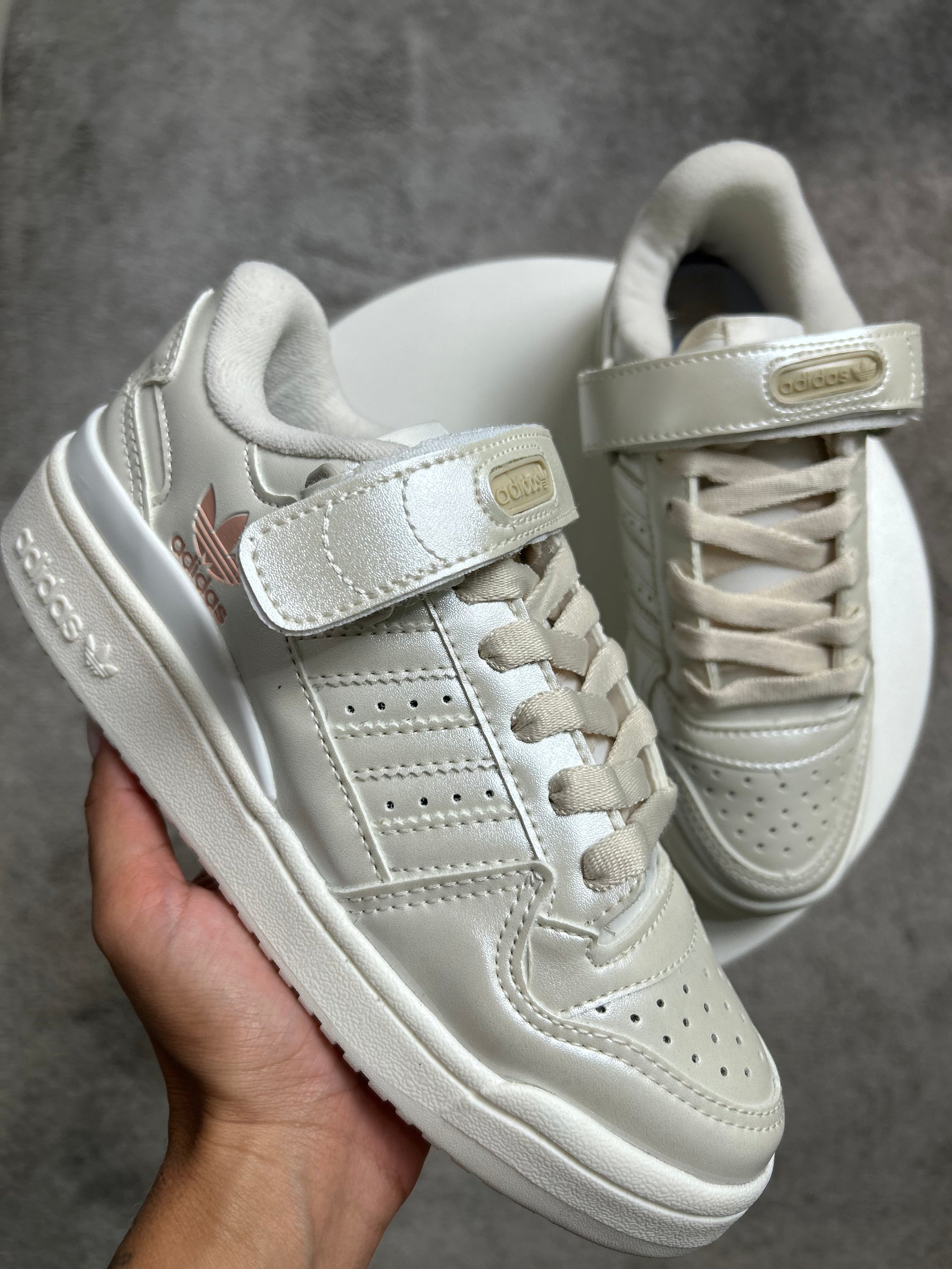 Tênis Fórum - Pérola - Couro Eco