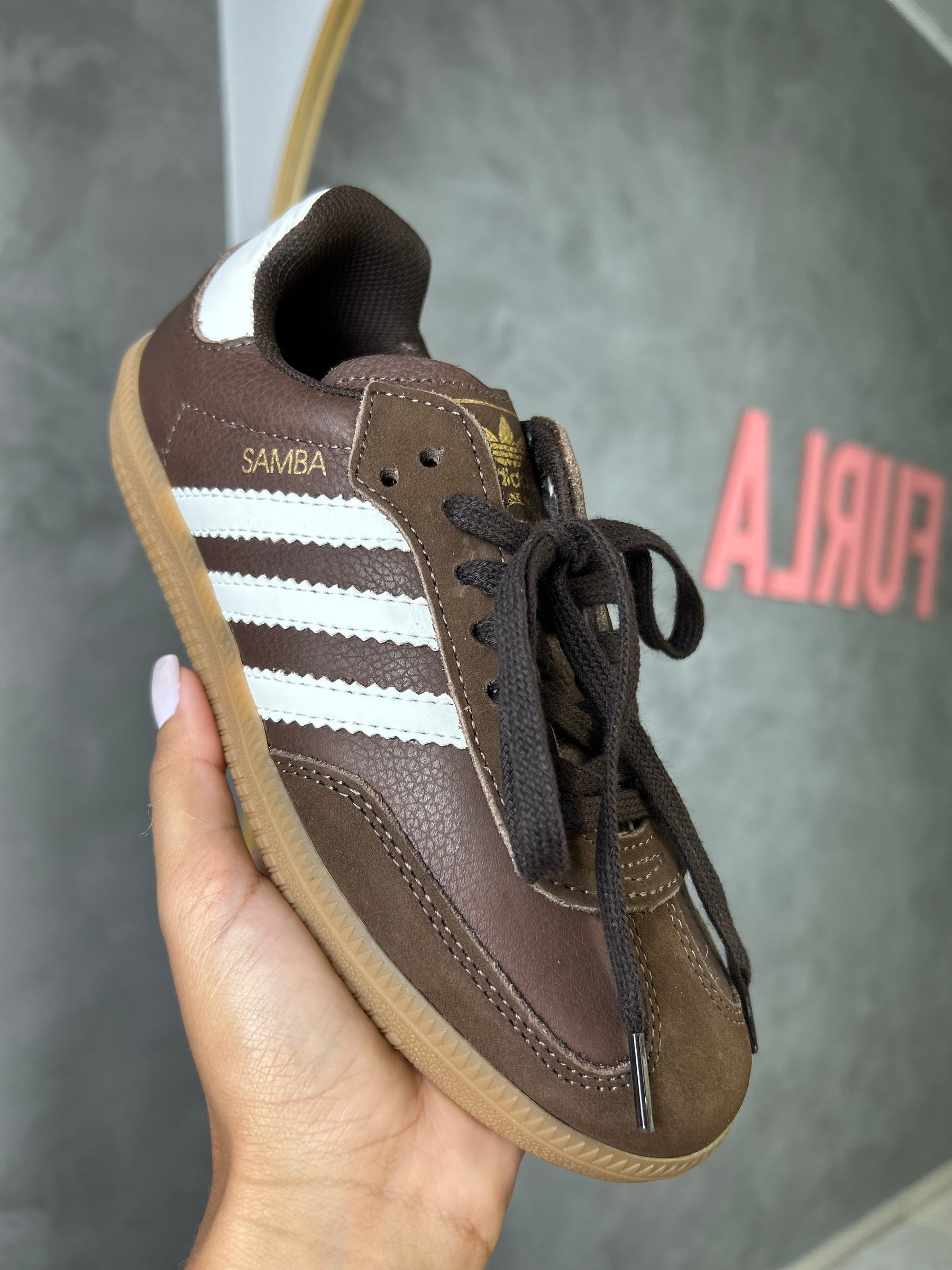 Tênis SMB - Café - Couro legítimo