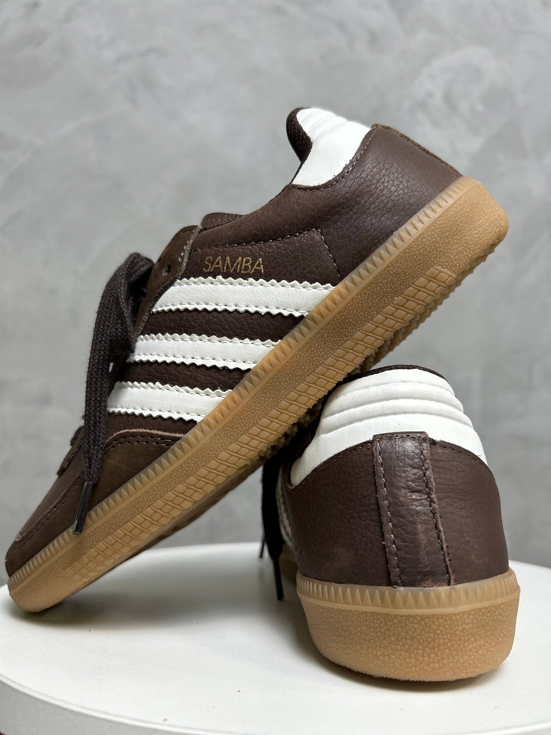 Tênis SMB - Café - Couro legítimo