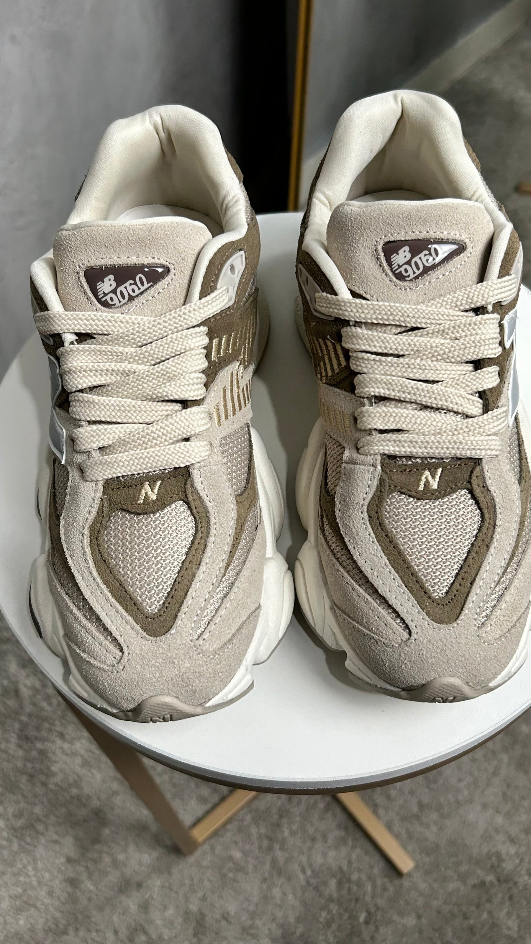 Tênis New 9060 Nude