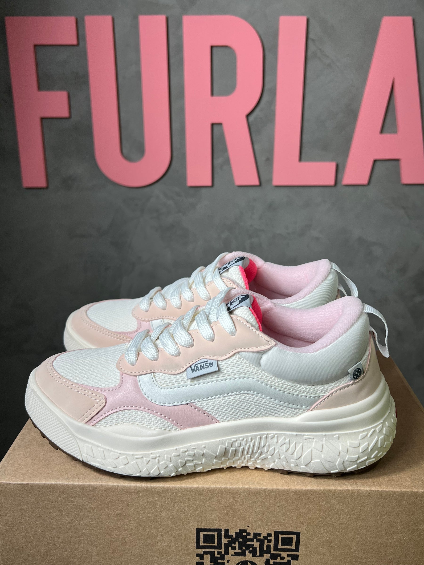 Tênis Ultrarange Neo