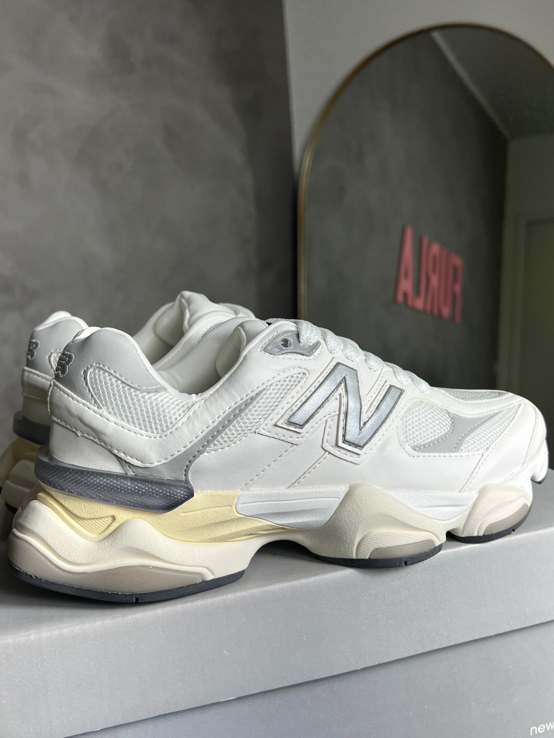 Tênis New 9060 Branco