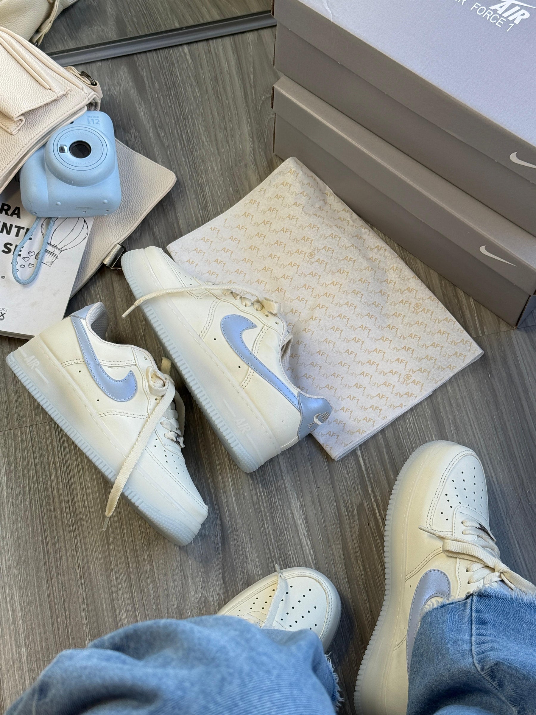 Tênis AF1 - Blue Metalic