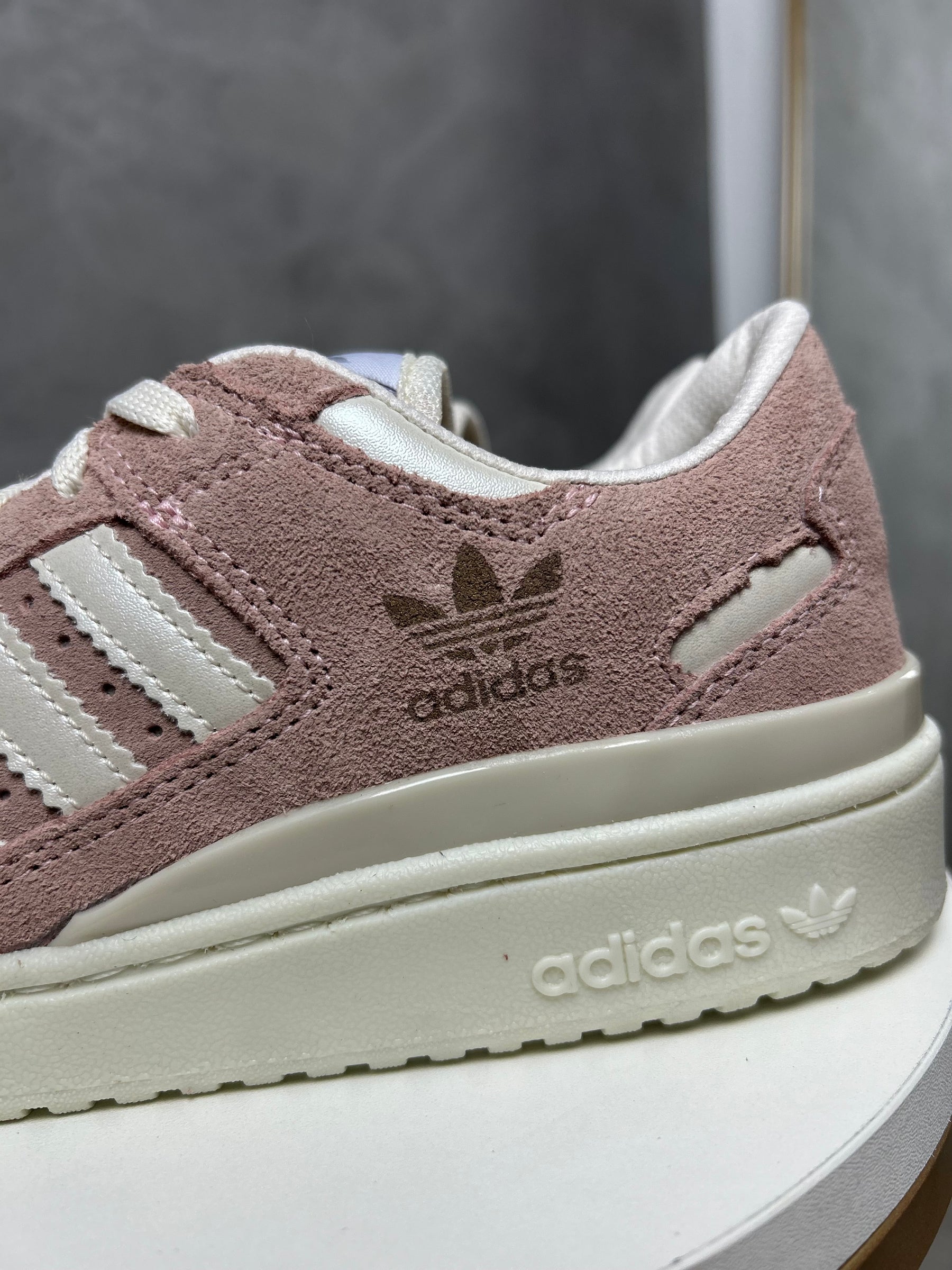 Tênis Fórum - Rosa - Couro Eco