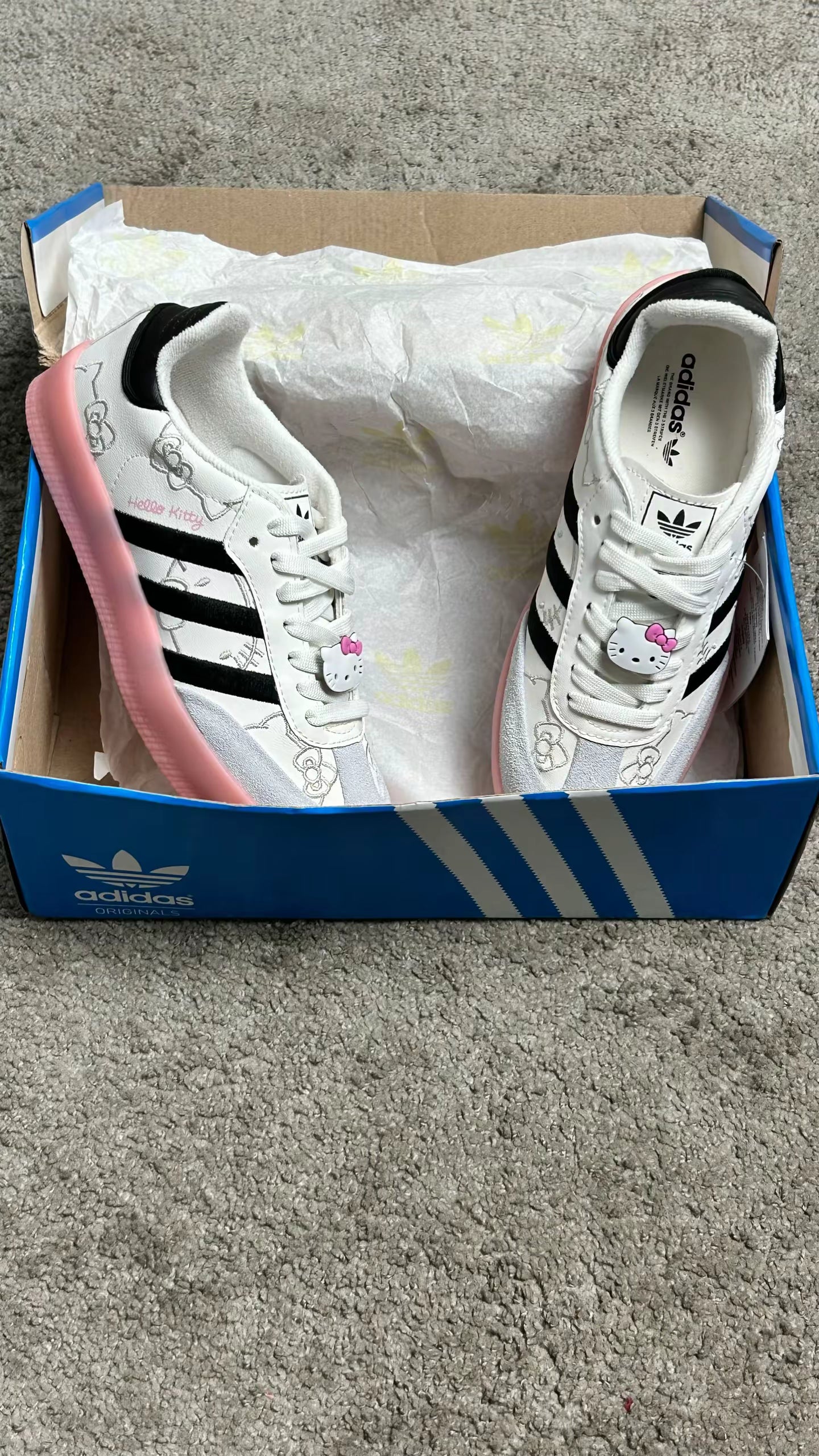 Tênis SMB Plataforma - Hello Kitty - Couro Legítimo