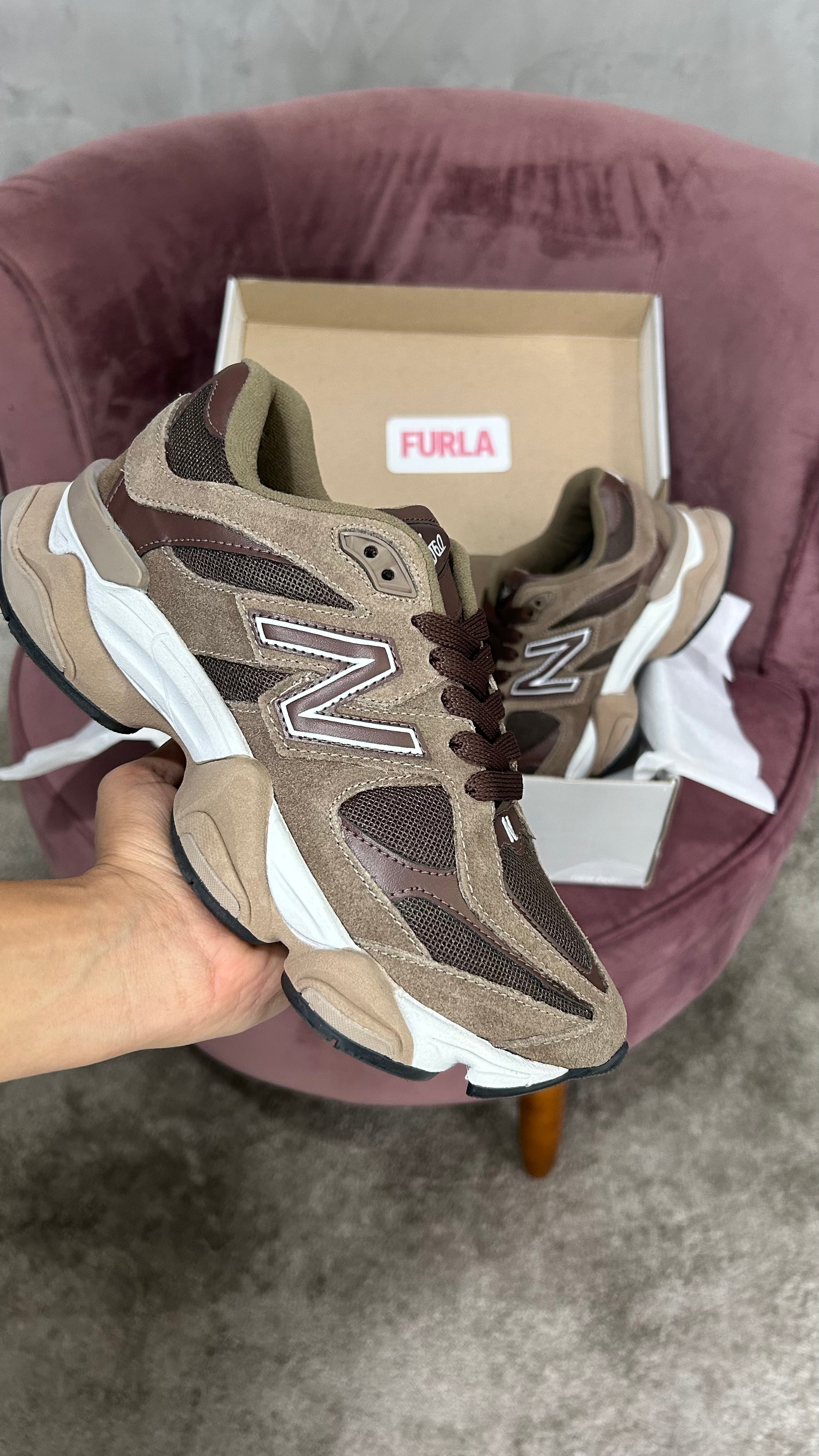 Tênis New 9060 Chocolate