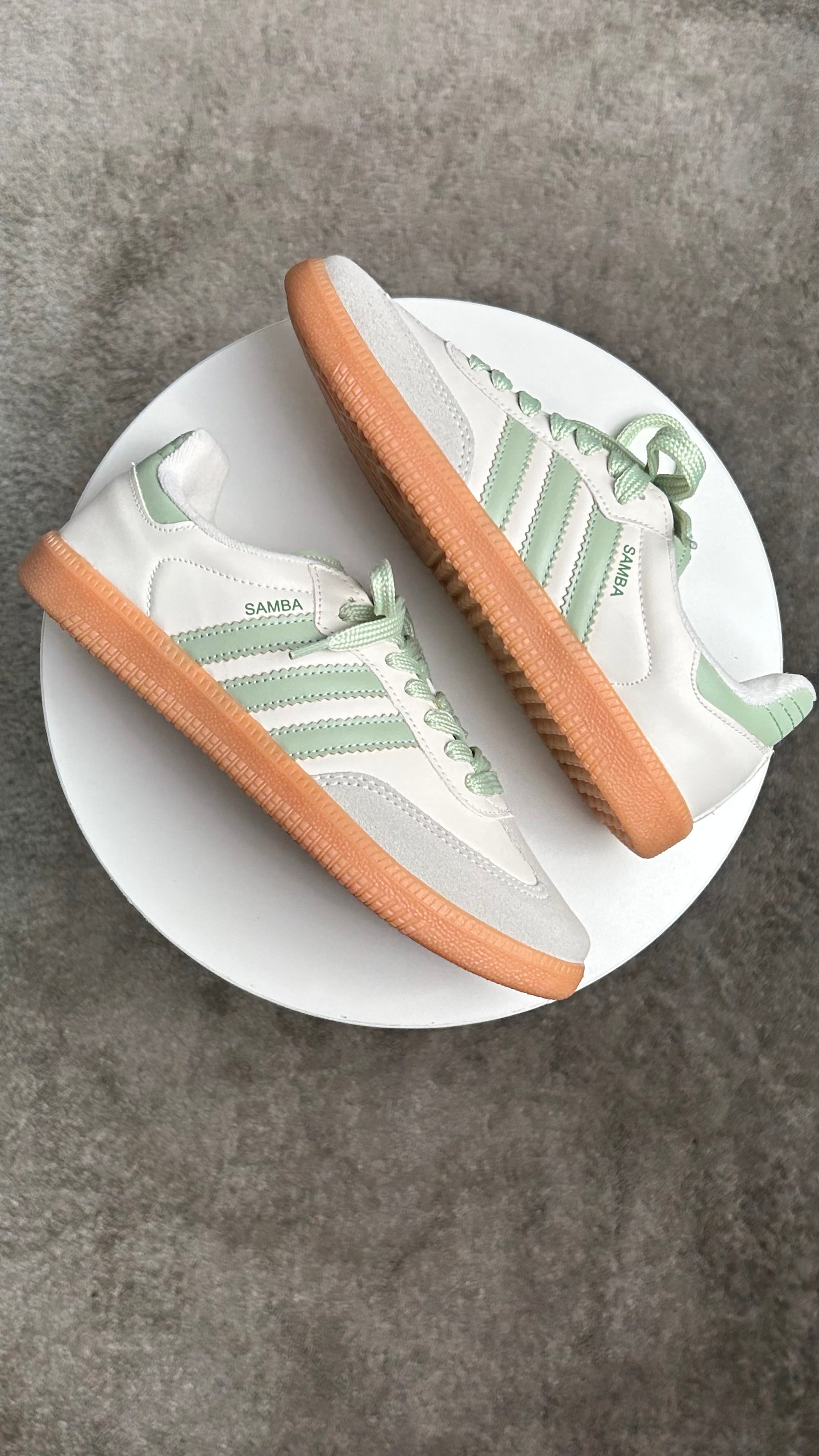 Tênis SMB - Off white e Verde- Sintético