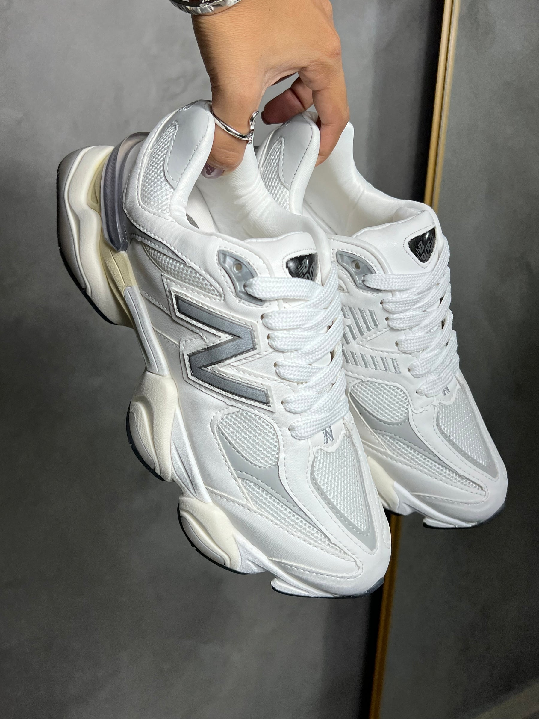Tênis New 9060 Branco
