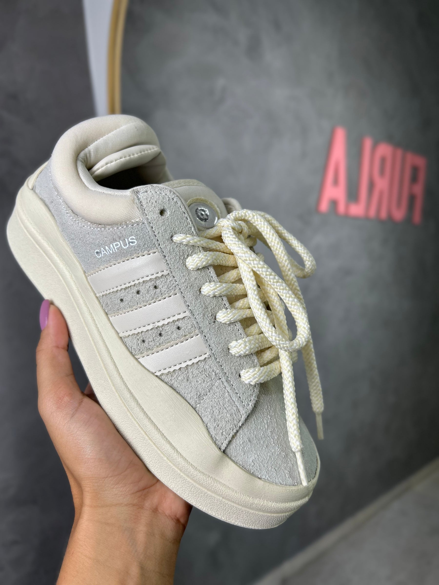 Tênis CMP Bad Bunny - Bege - Couro legítimo