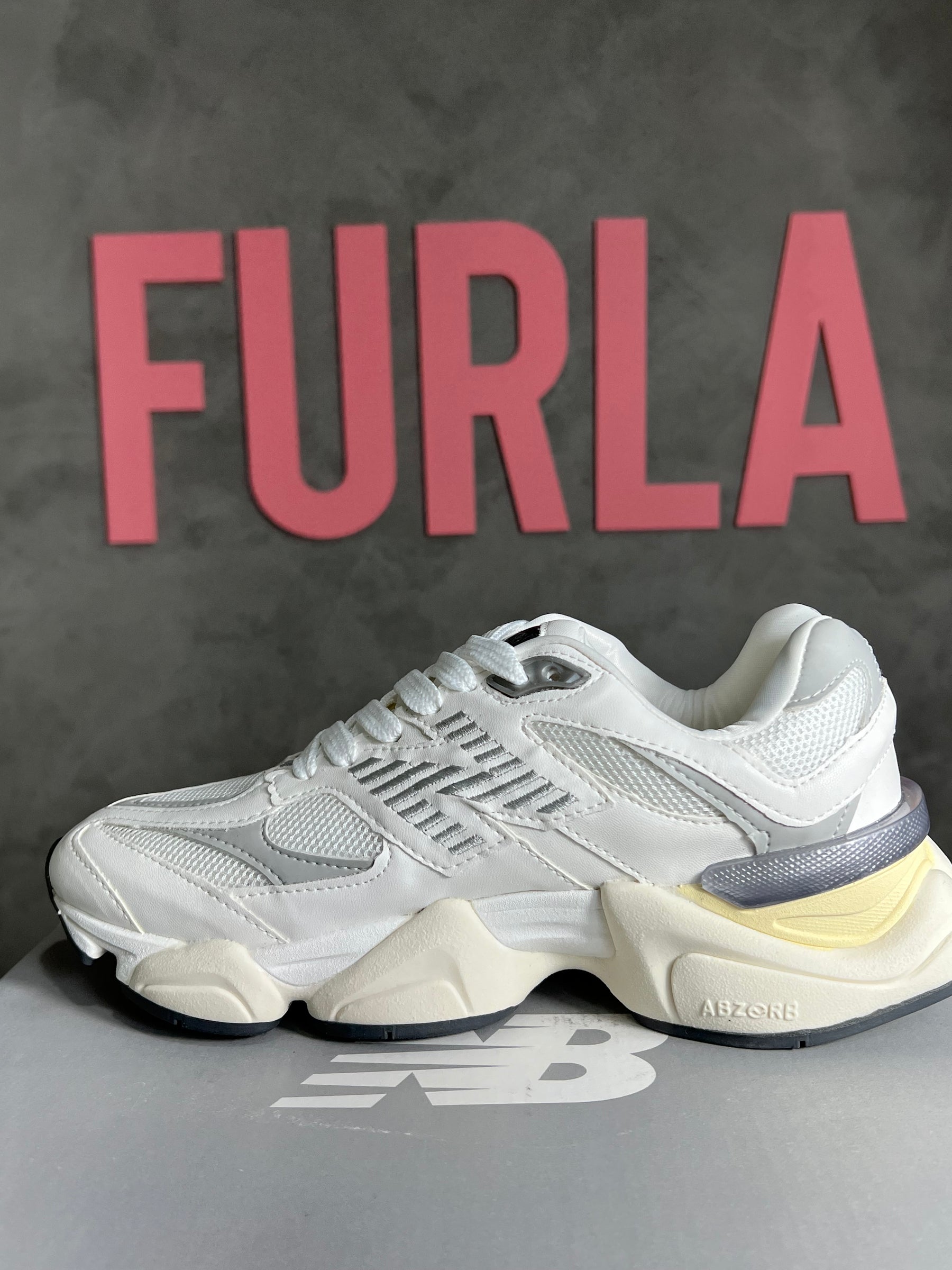 Tênis New 9060 Branco
