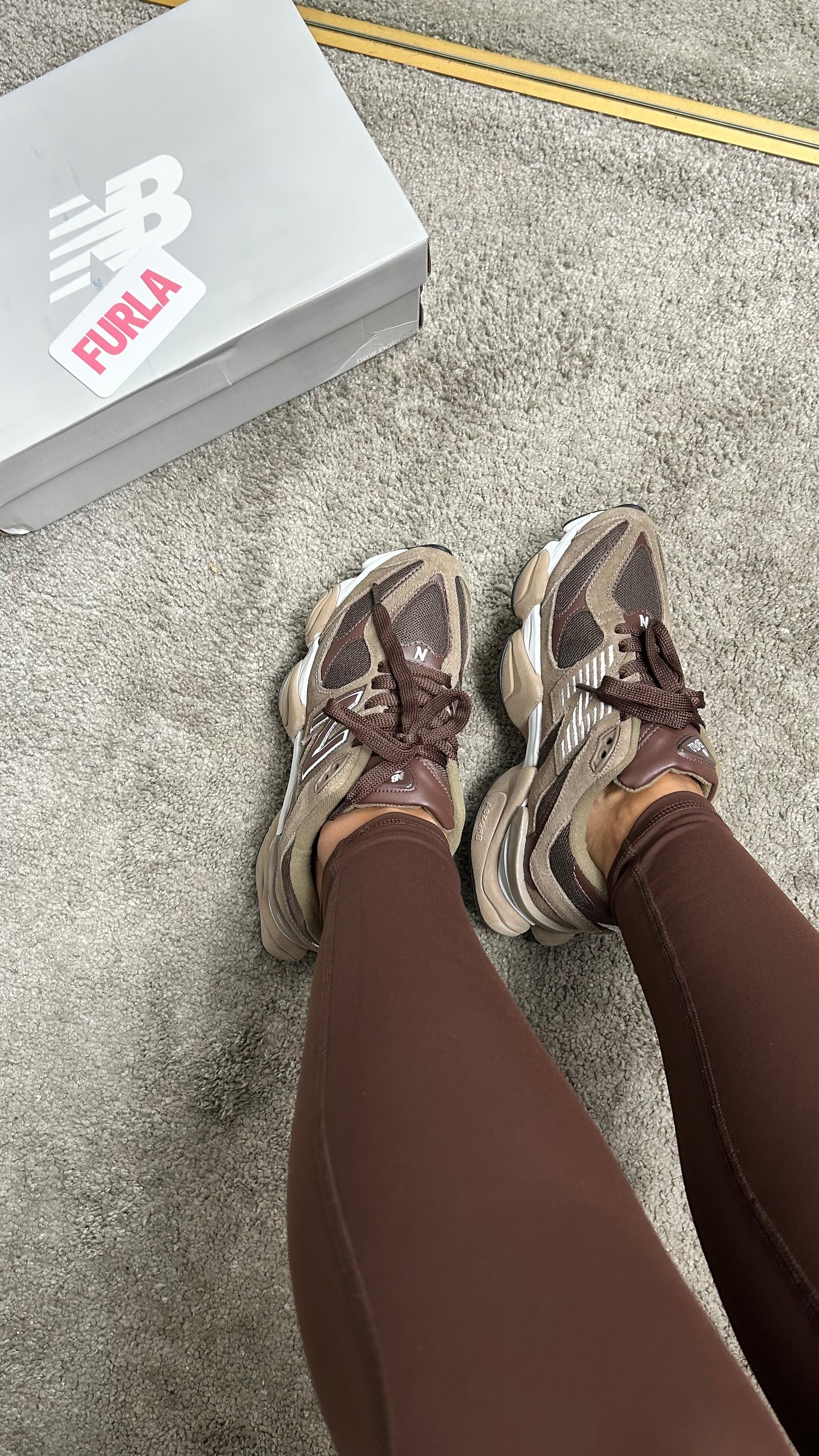 Tênis New 9060 Chocolate