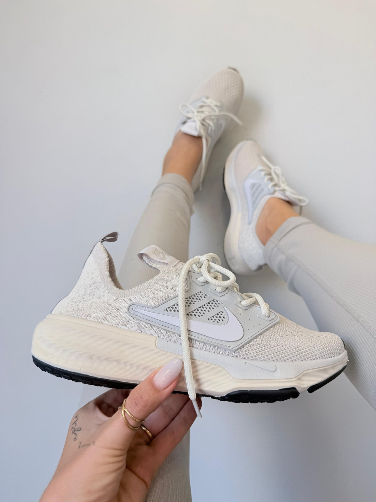 Tênis Knit - Cinza