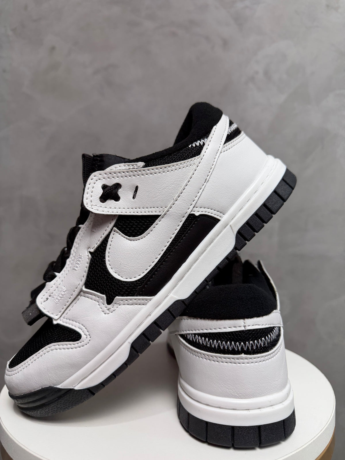 Tênis Air DK Jumbo - Branco e Preto