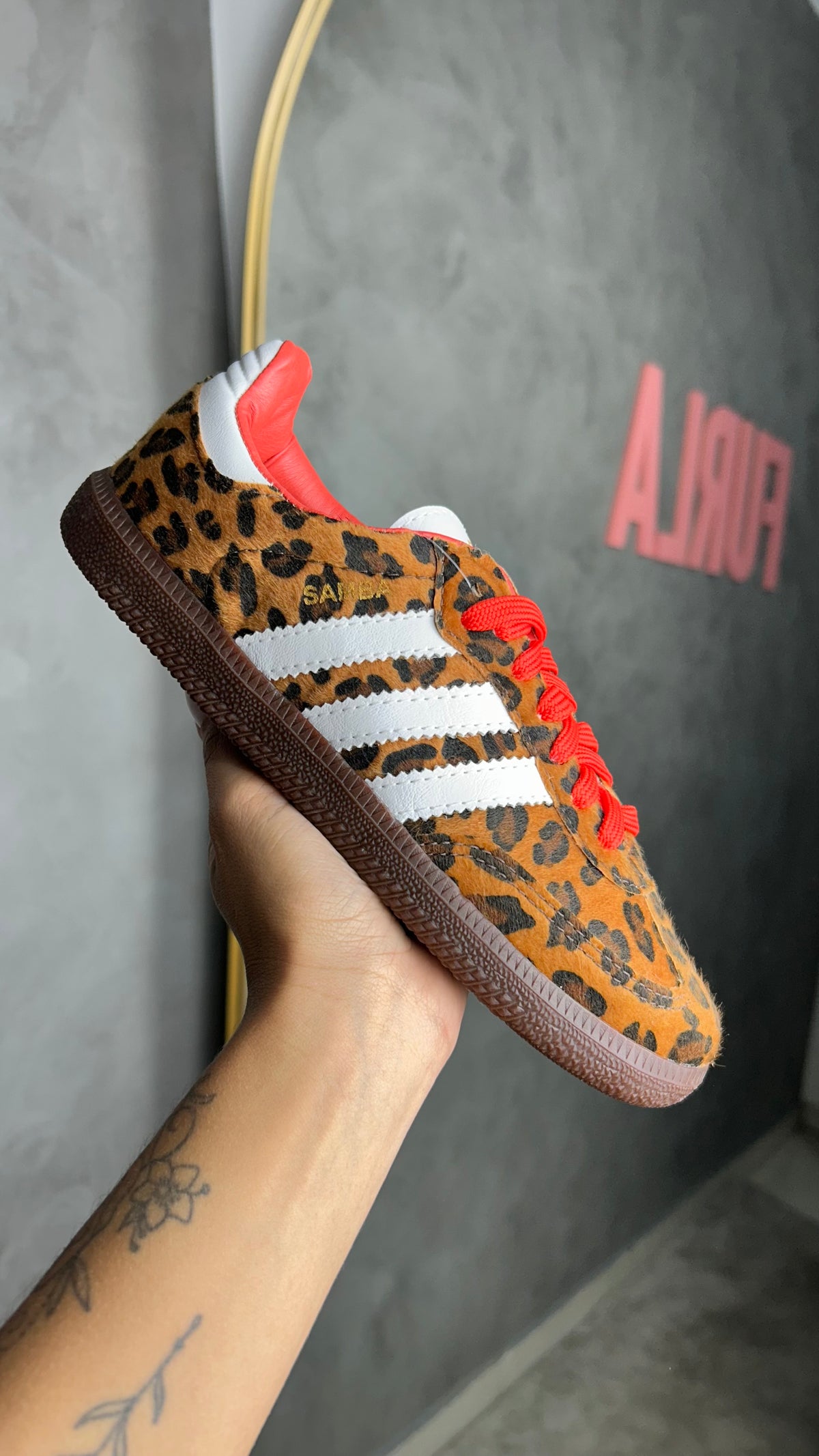 Tênis SMB - Leopardo- Couro Eco