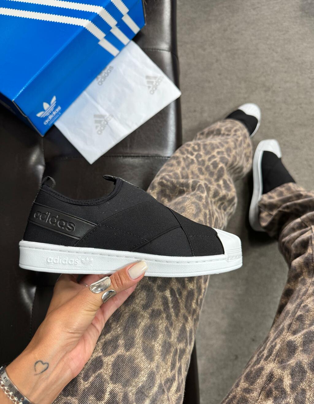 Tênis Slip On - Preto
