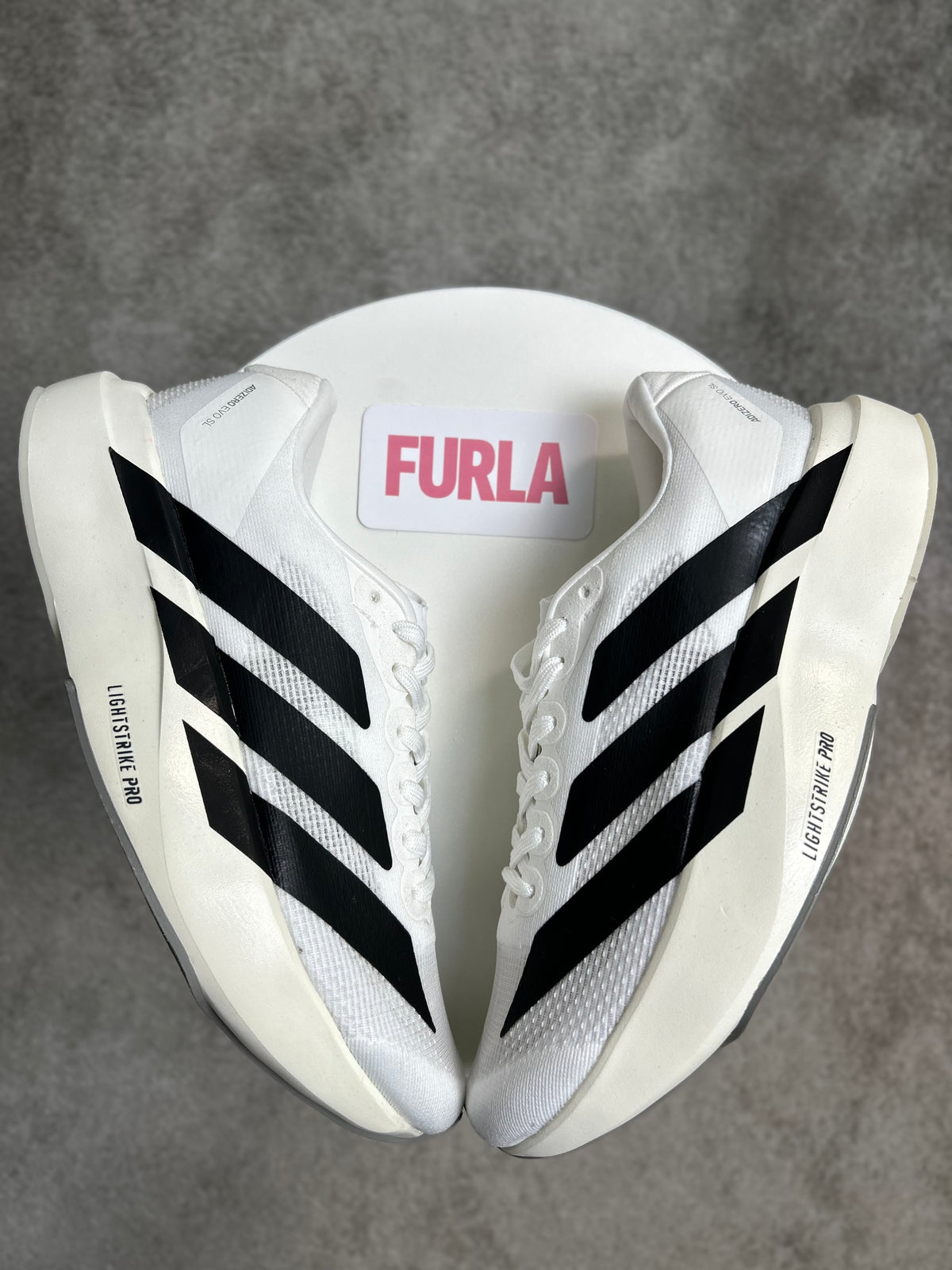 Tênis Adizero Evo - Branco e Preto