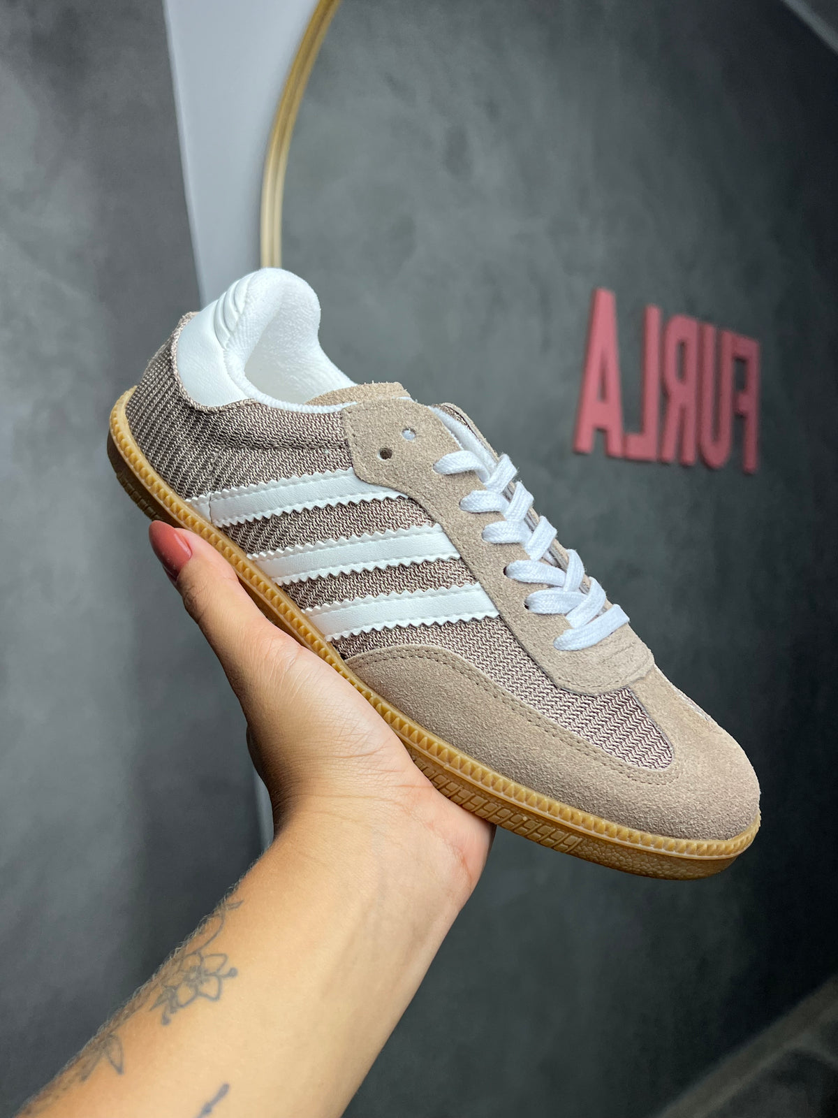 Tênis SMB - Cardboard Areia - Couro legítimo