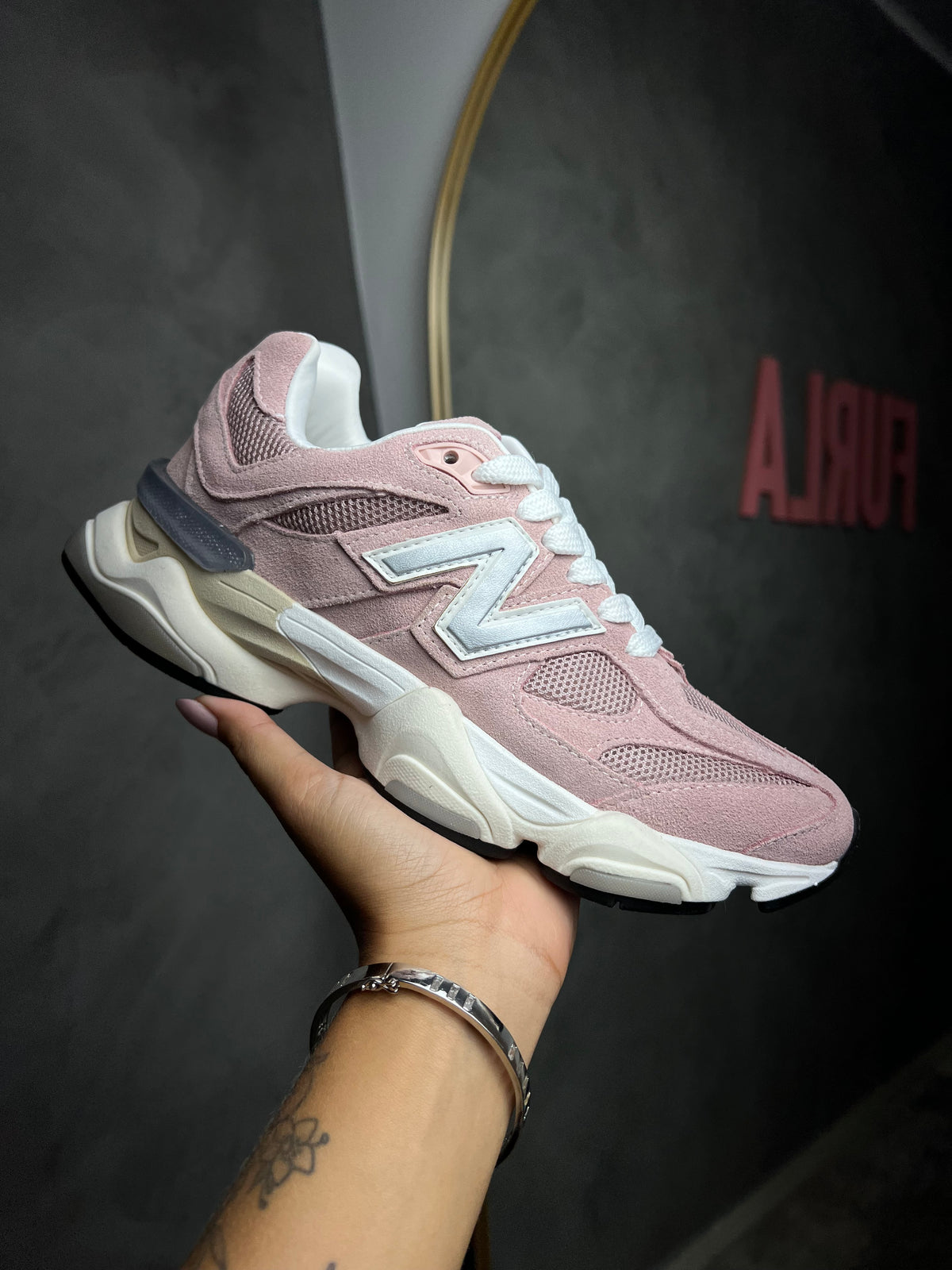 Tênis New 9060 Rosa