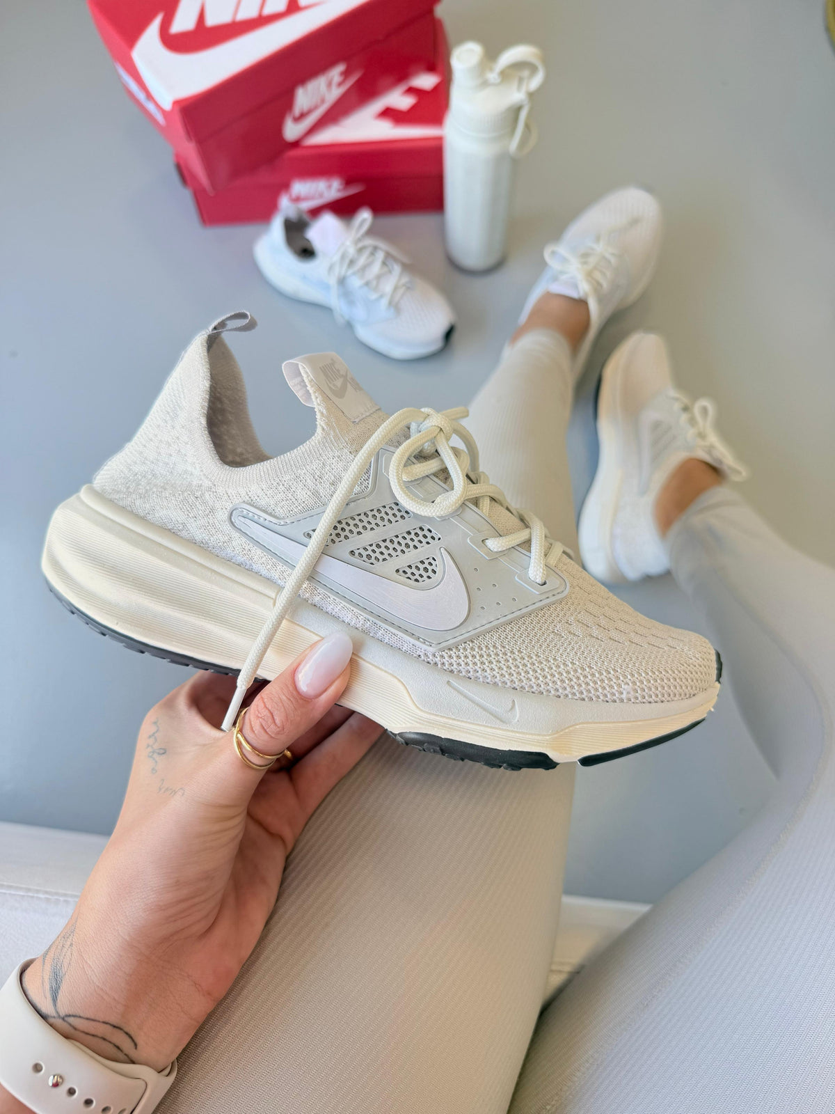 Tênis Knit - Cinza