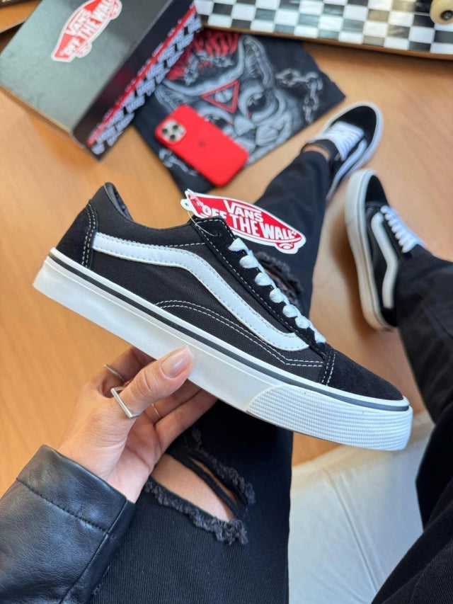 Tênis Old School