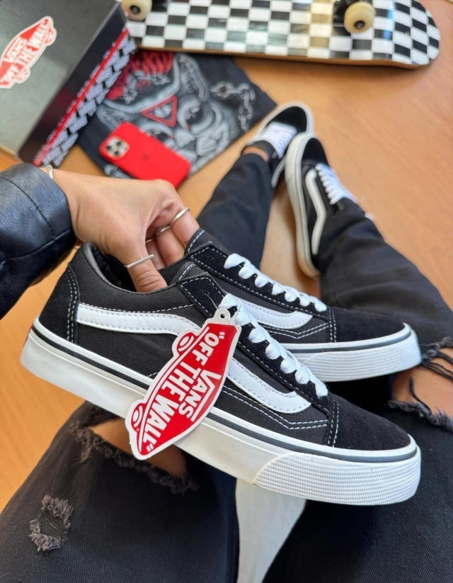 Tênis Old School
