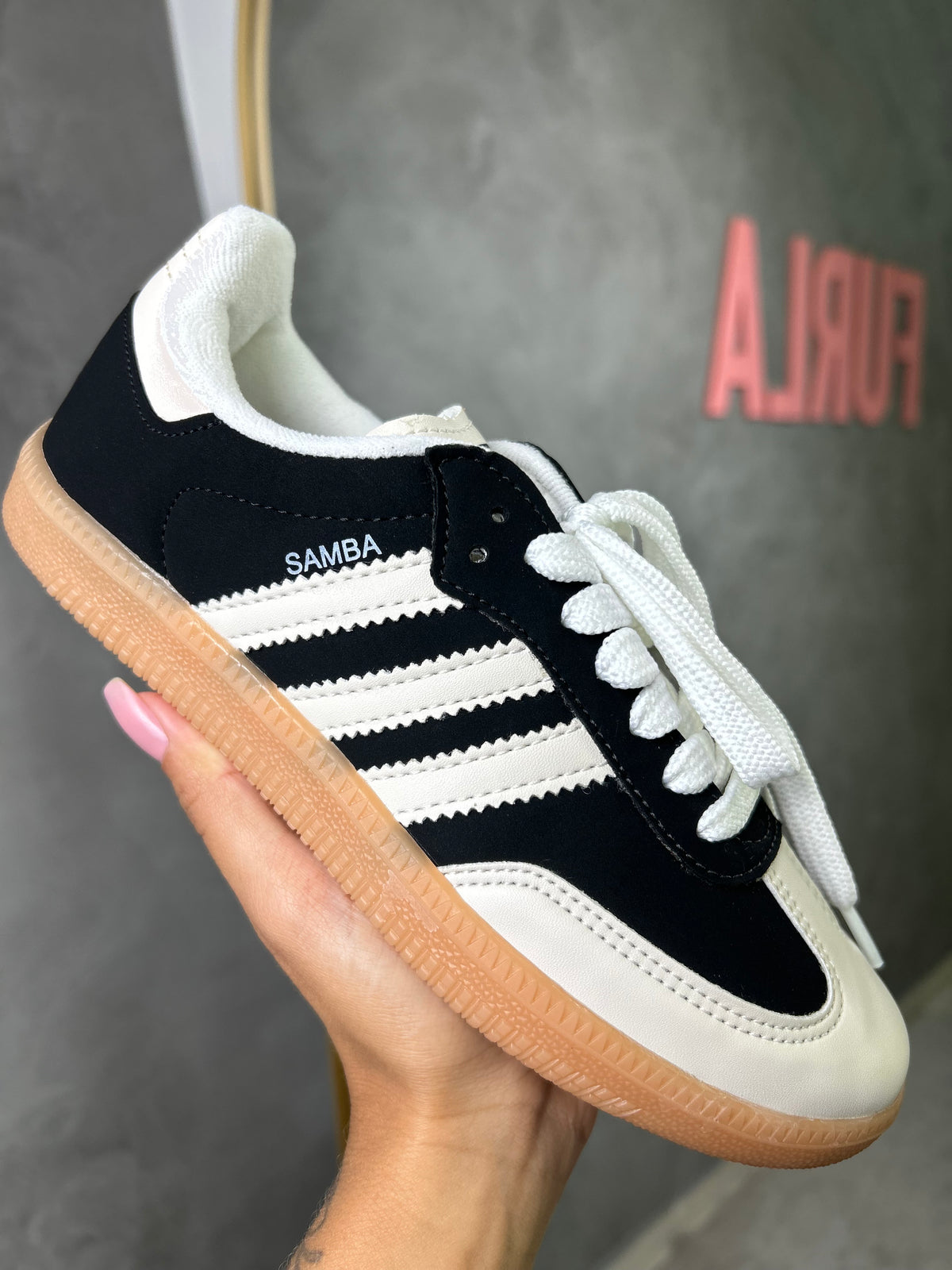 Tênis SMB - Black Wonder -Couro Eco