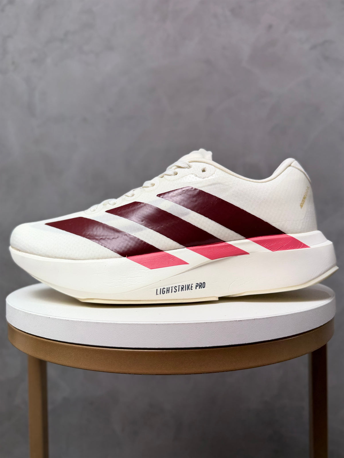 Tênis Adizero Evo - Off/ Cherry