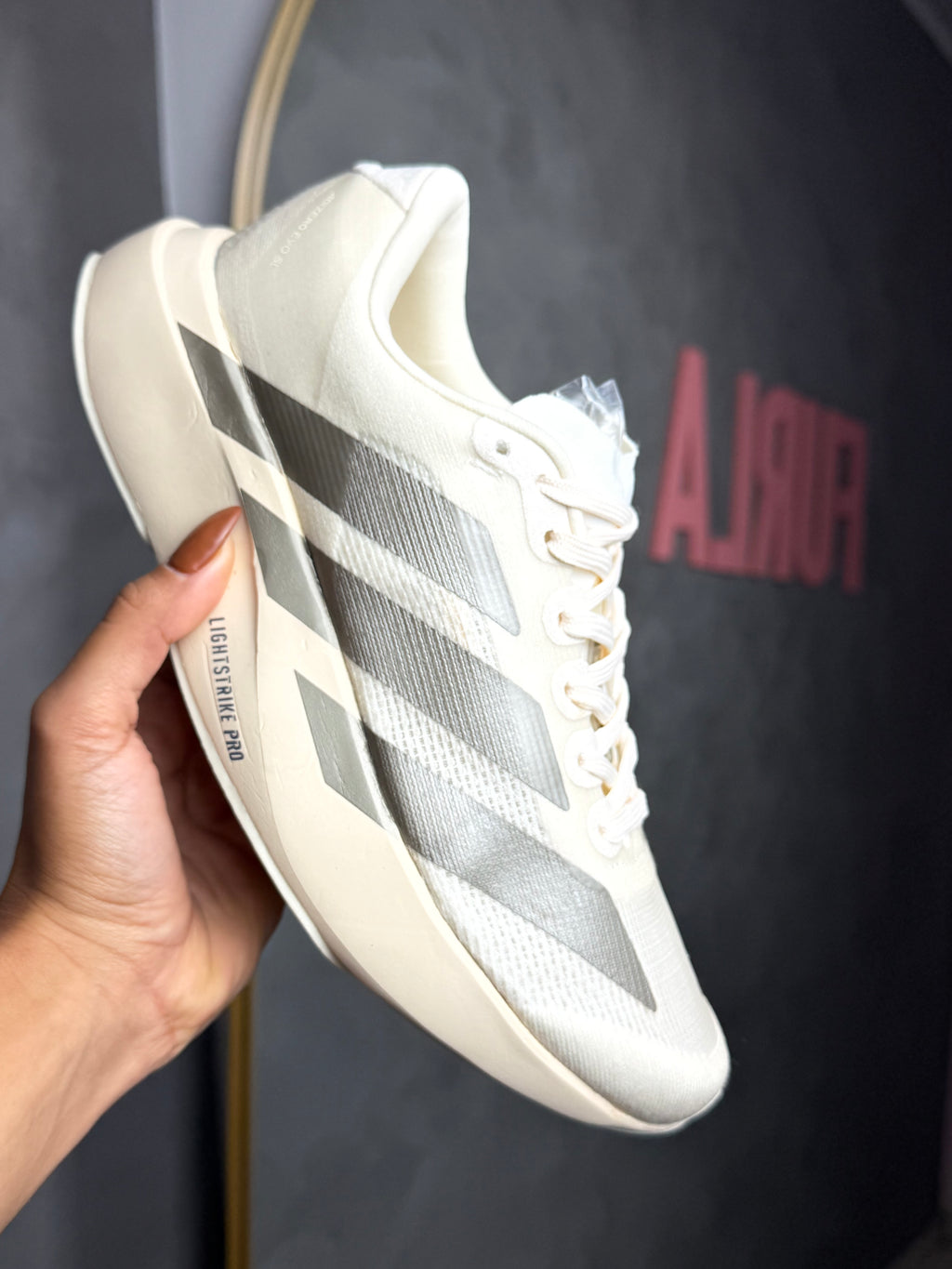 Tênis Adizero off e Prata