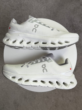 Tênis OC - CloudSMax - Branco e Cinza