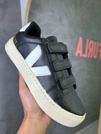 Tênis V Velcro Preto - Couro Eco